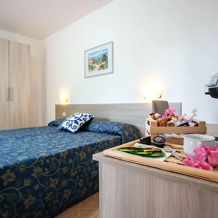 Colibri Guest house Maiera